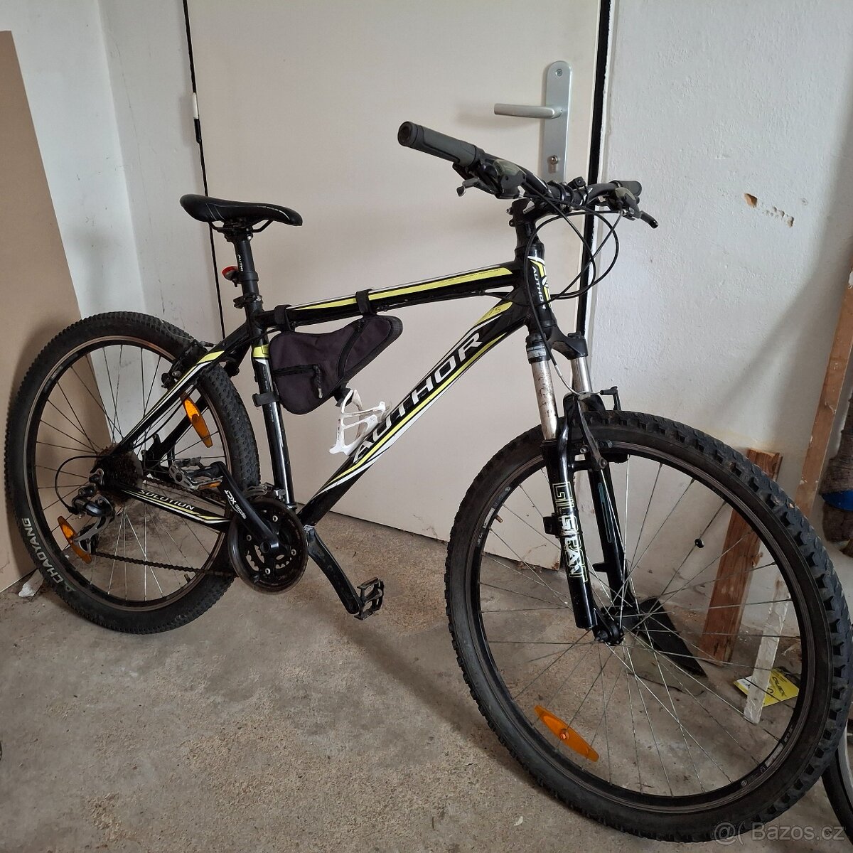 Author Solution 27,5 - 5