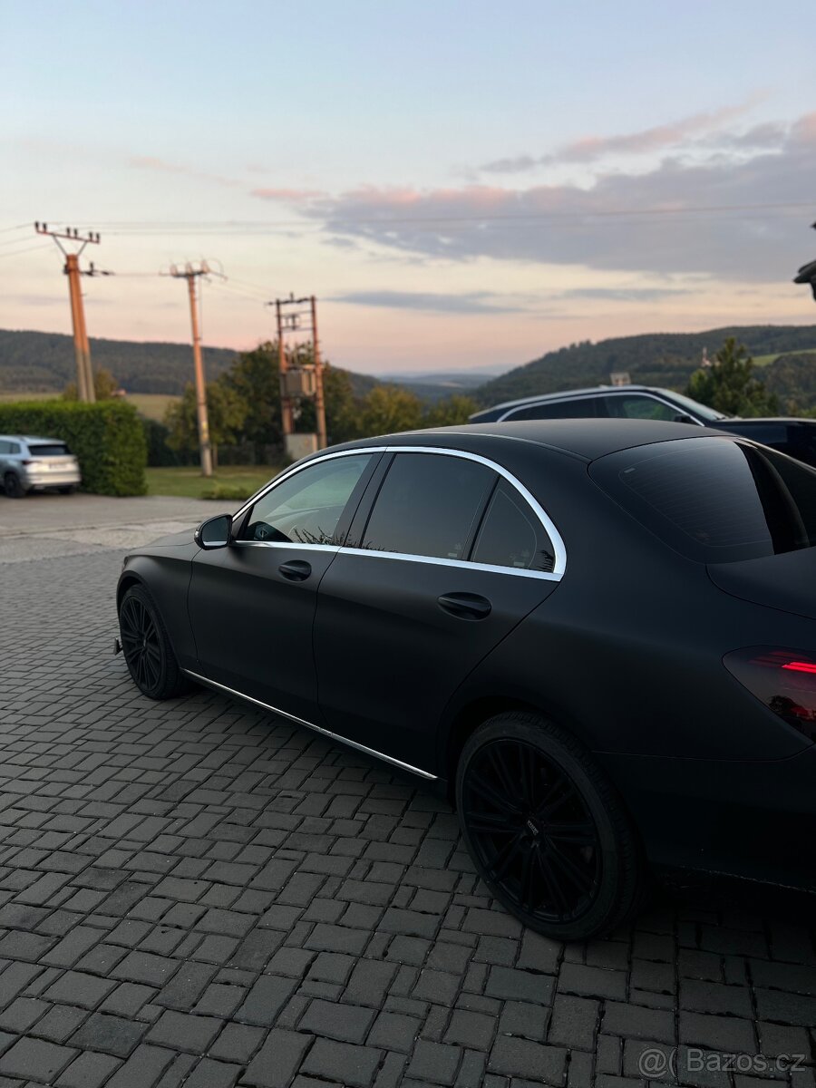 Prodám mercedes benz c220d 4Matic 11/2020 - 5