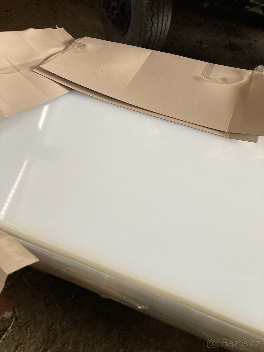 prodám plexi nové 10 mm desky - 5
