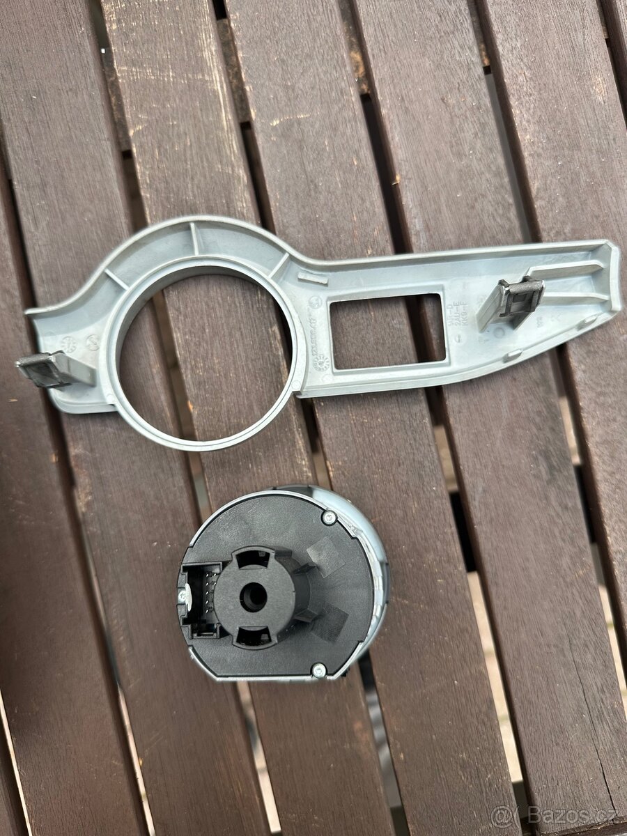 Škoda Octavia 2 kastlík - 5