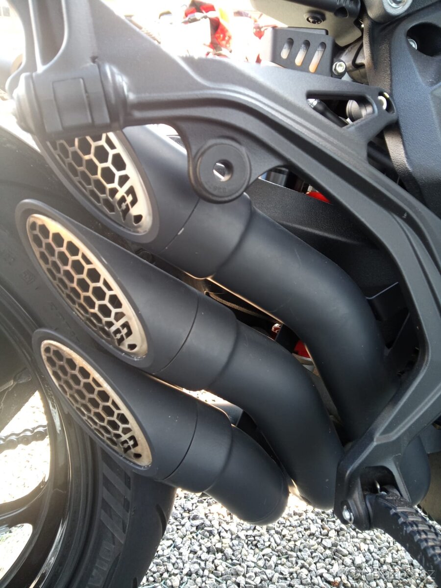 MV Agusta Brutale 800 RR - 5