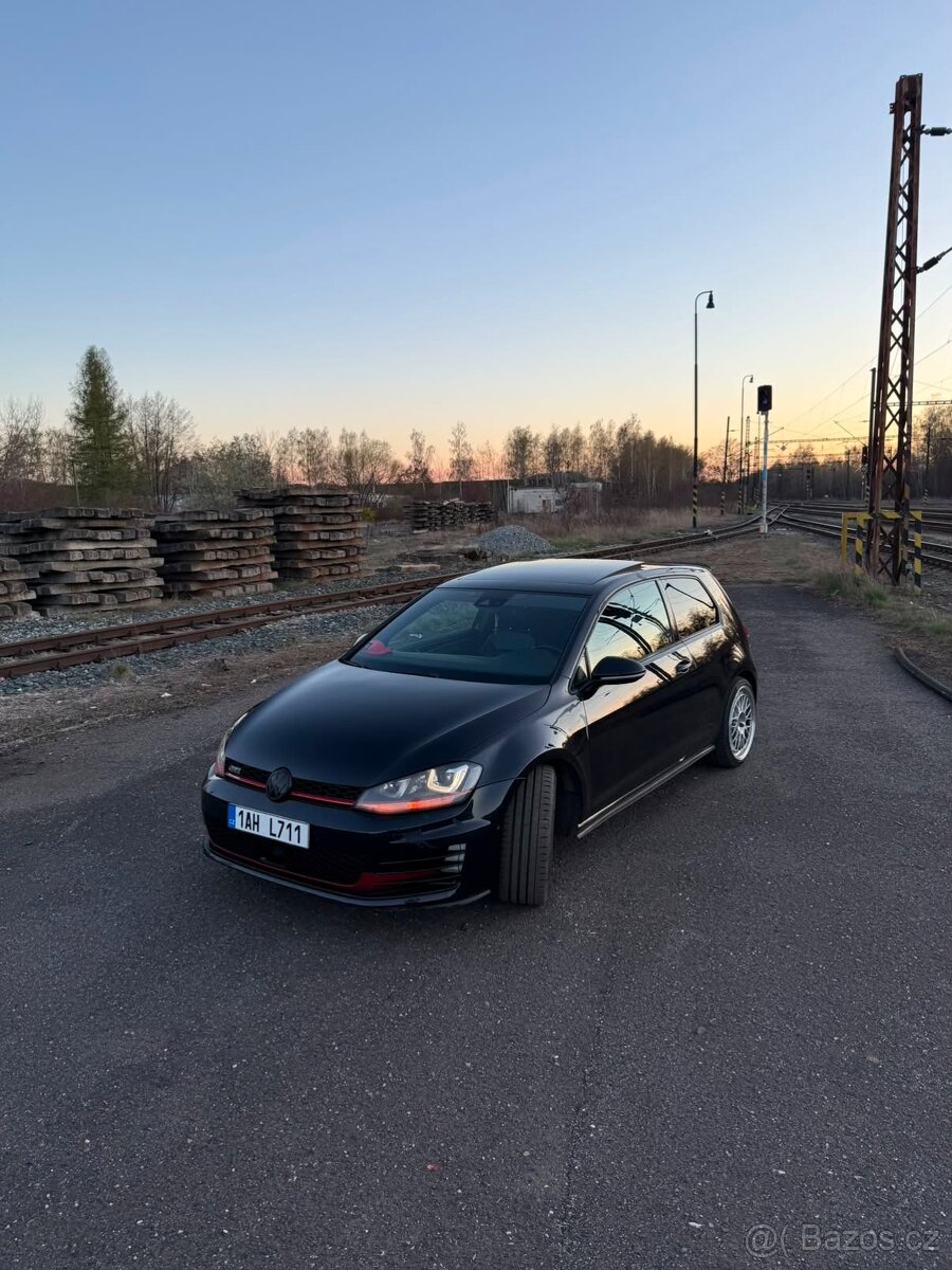 Golf 7 GTI Performance - 5
