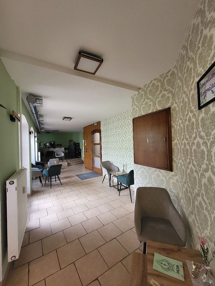 Pronájem restaurace 178m2 v centru města - 5