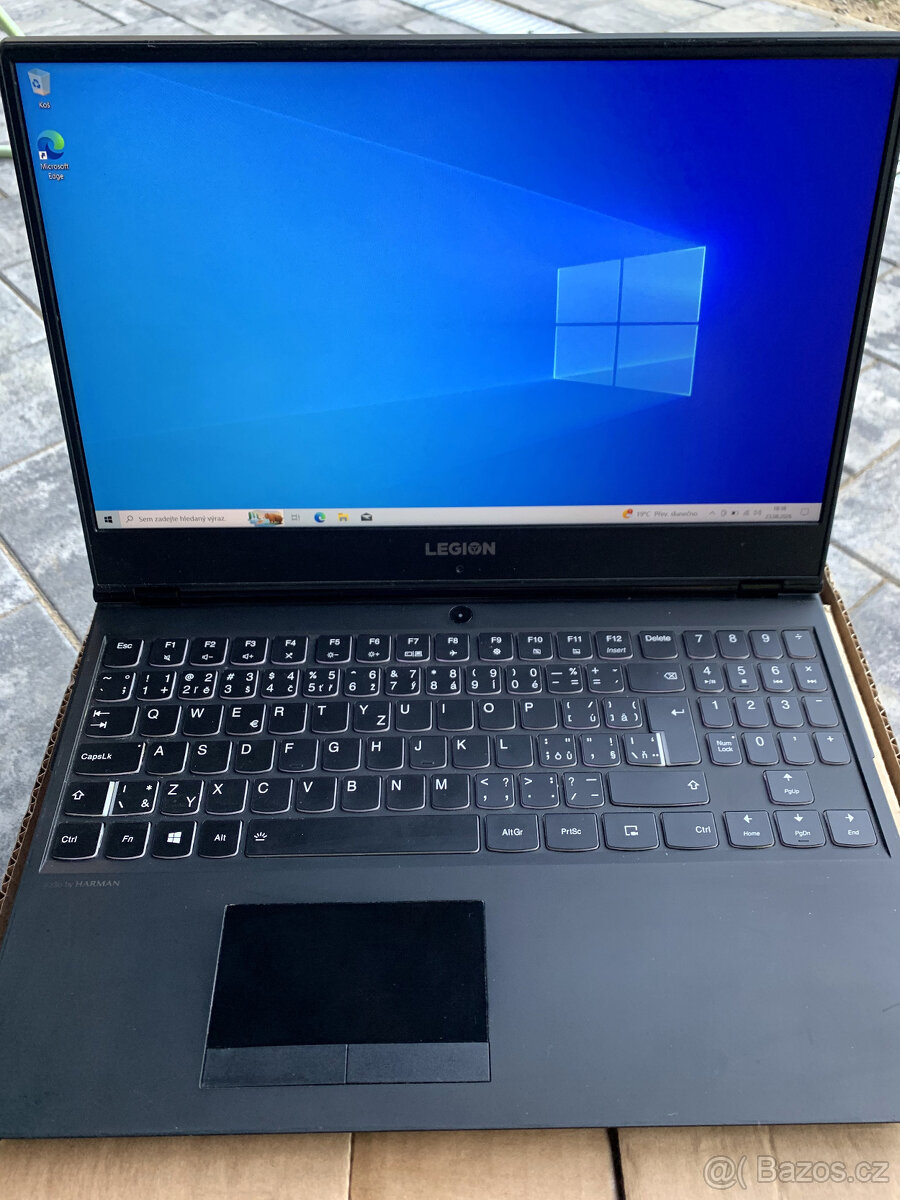 Herní notebook Lenovo Legion Y530 - 5