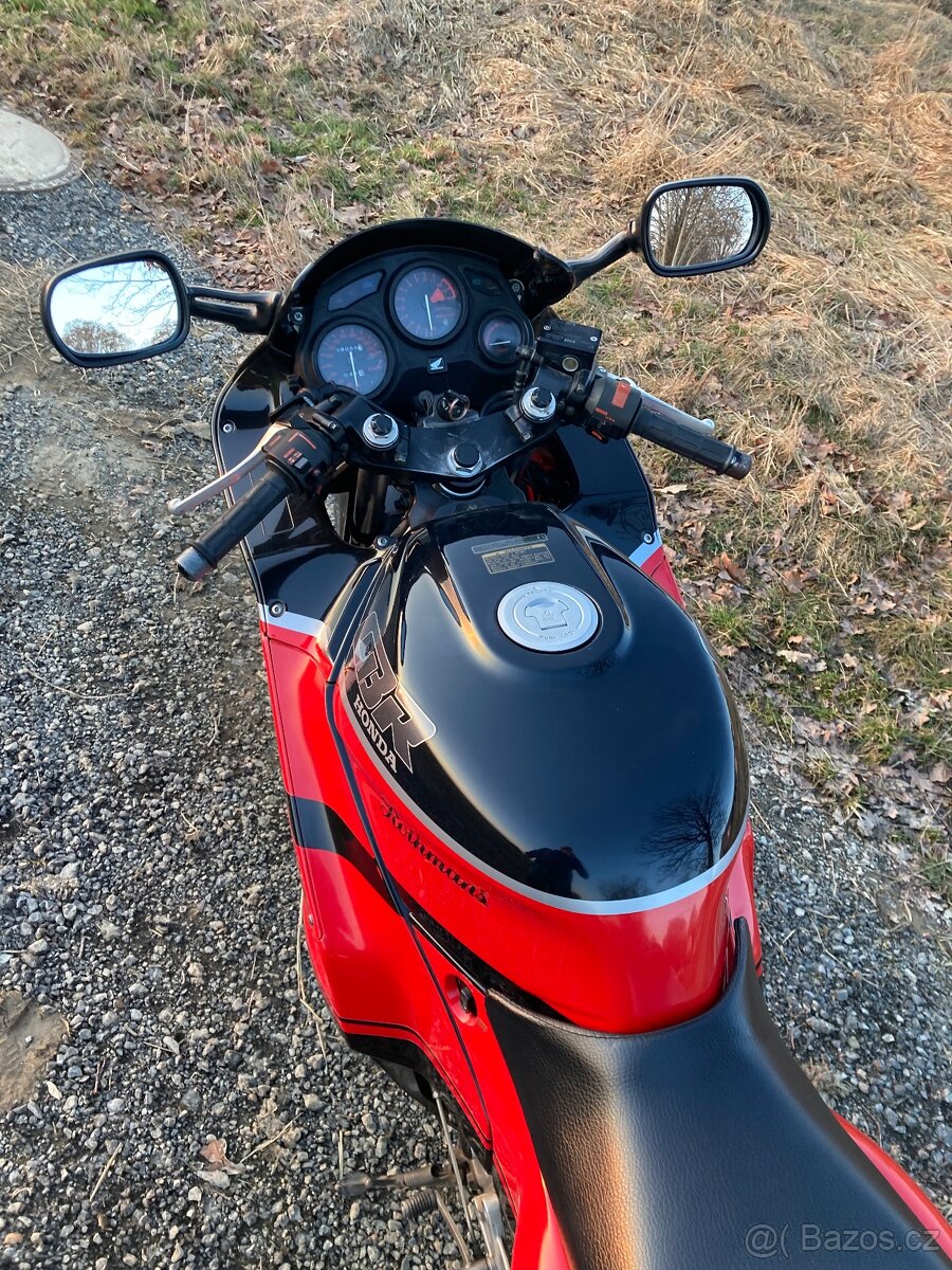 Honda CBR 500 F - 5