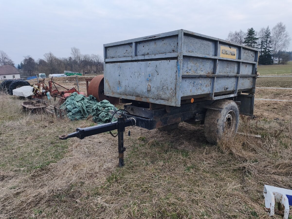Sklápěcí návěs za traktor - 5