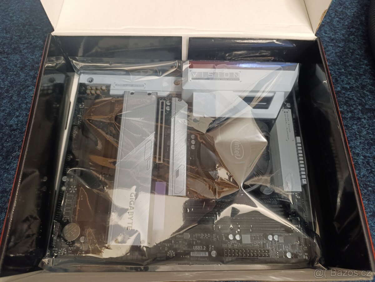 GIGABYTE Z590 VISION G, + CPU Intel i5-11400 - 5