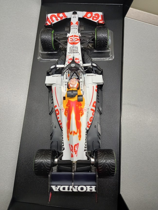 F1 RED BULL RB16B TURECKO 2021 VERSTAPPEN MINICHAMPS 1:18 - 5