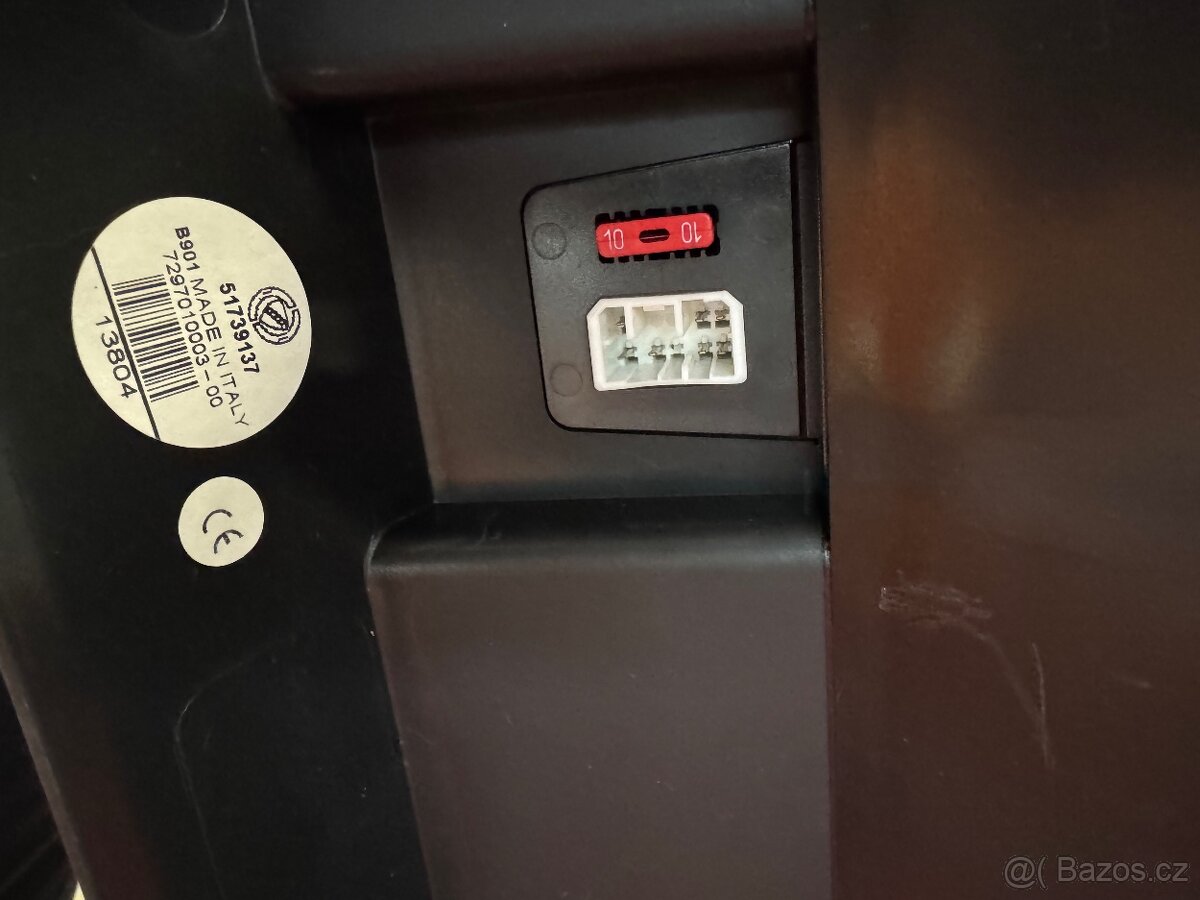 Fiat Barchetta Subwoofer - 5