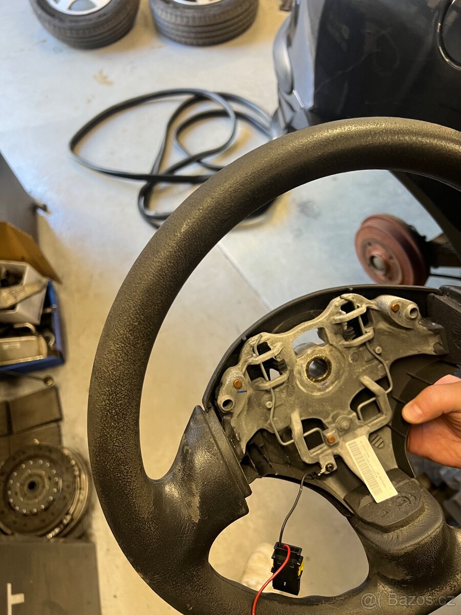 Volant Peugeot 206 - 5