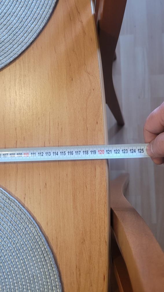 Prodám velký jídelní stůl 185x120 - 5