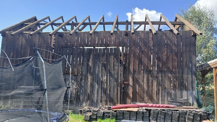 Staré trámy staré krovy staré prkna - 5