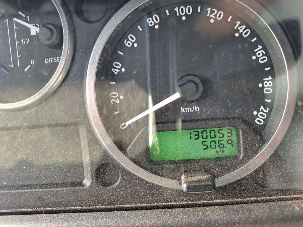 Land Rover Defender 110 STW - 5