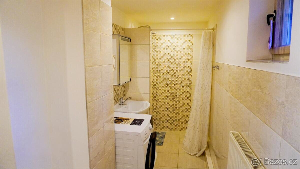 Prodám RD 3+1 s garáží, zahradou a pergolou - Skochovice - 5