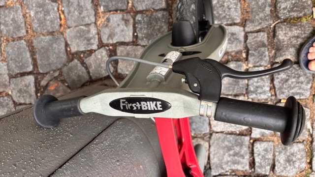 Odrážedlo FirstBIKE - 1400,- - 5