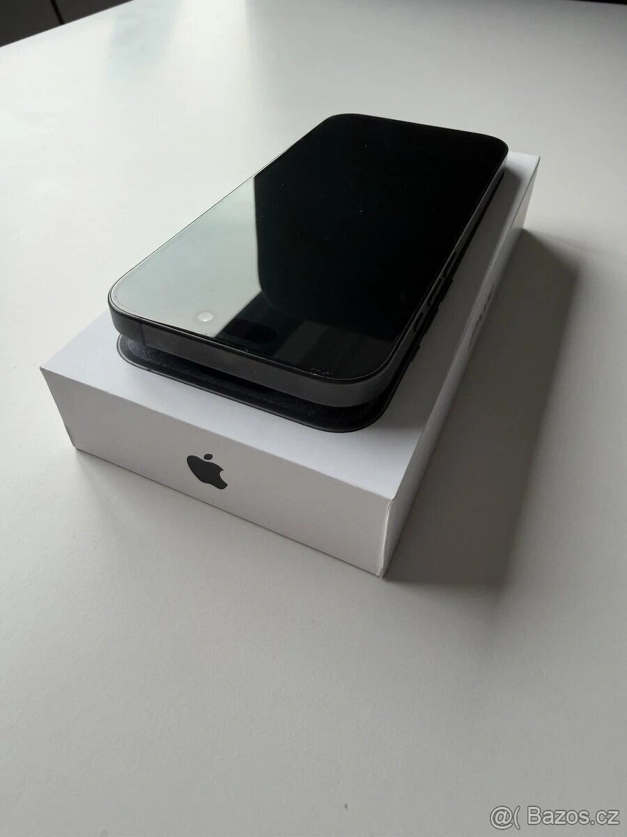 Prodám iPhone 15 Pro 256GB černý - 5