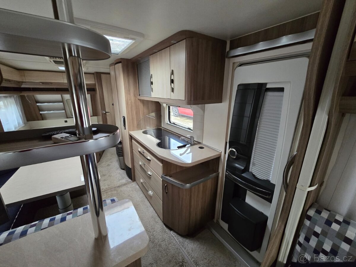 Karavan dvojnápravový 650 - 5