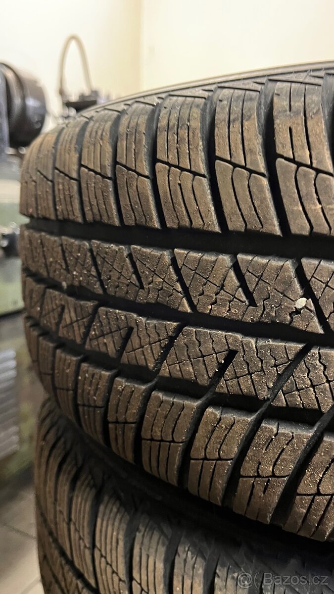 Zimní sada 205/55 R16 - 5