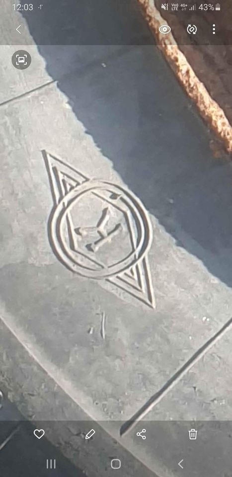 Pneumatika s diskem,pravdepodobne na vozidlo GAZ 63 - 5