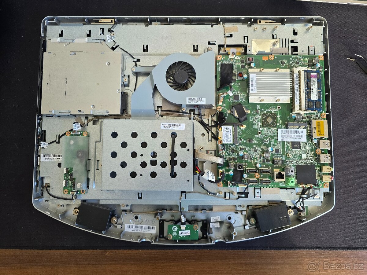 20" All-in-One počítač OneTwo S3230 - 5