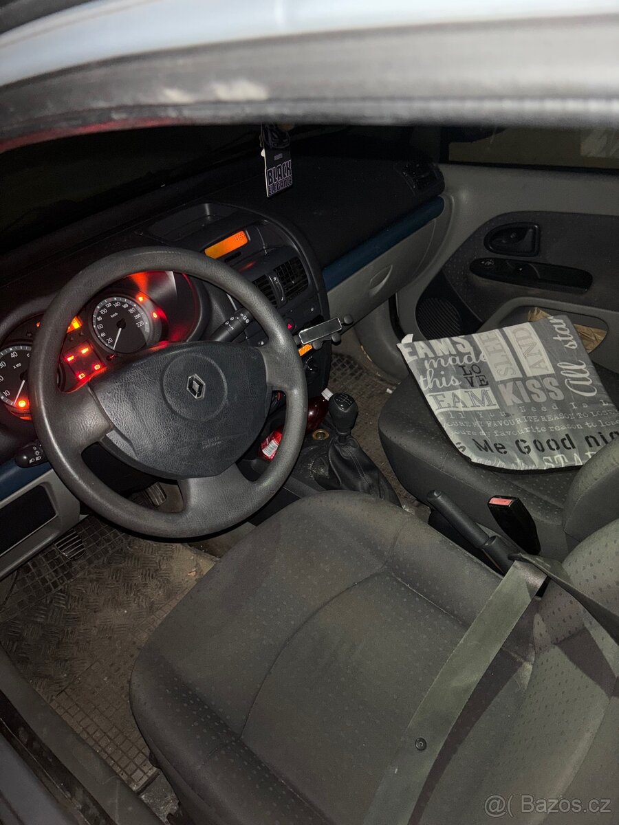 Renault Clio 1.2 - 5