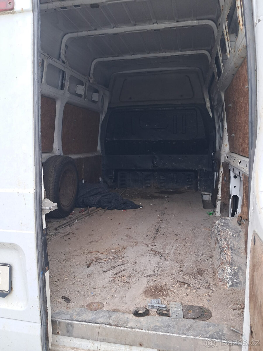 ford tranzit,2.4,74kw - 5