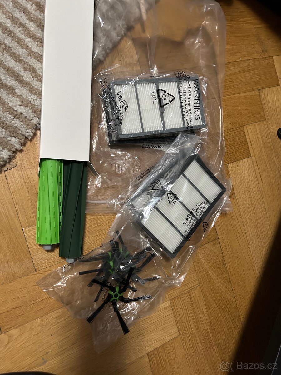 iRobot Roomba s9+ - 5
