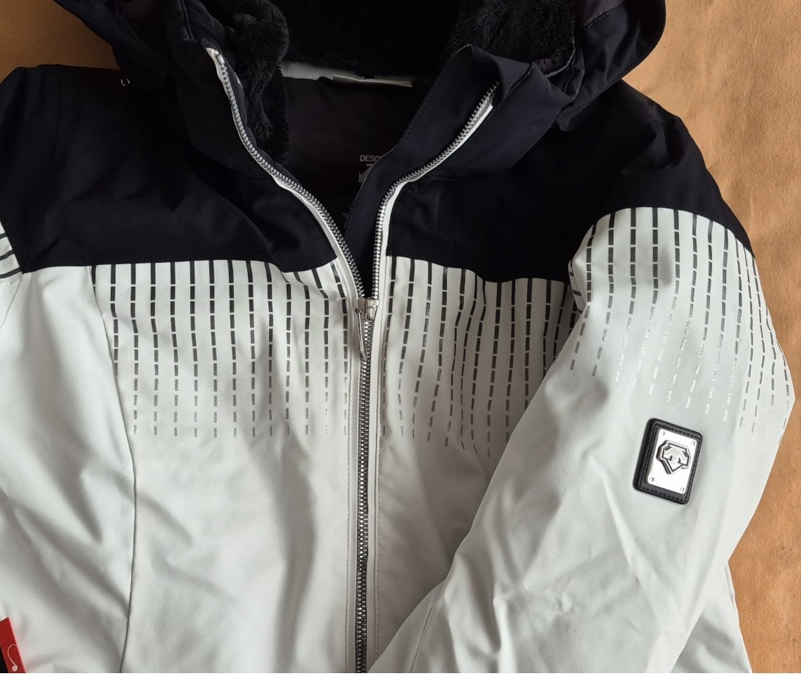 Prodám dámská lyžařská bunda Descente Reagon vel, 38 NOVÁ - 5