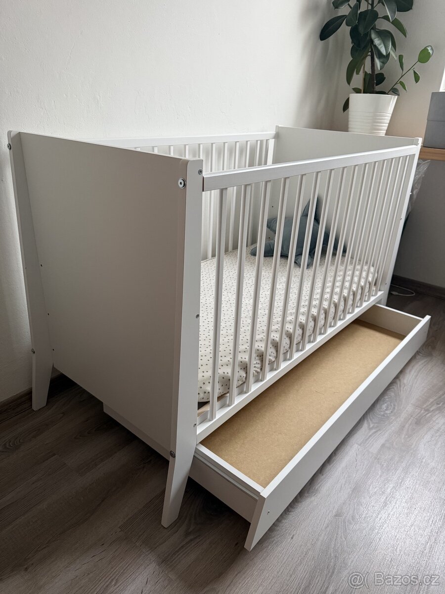 Prodám dětskou postýlku - 5