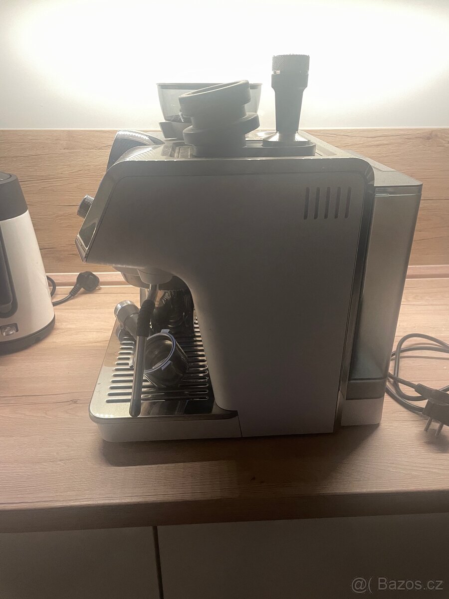 Kávovar Delongi - 5