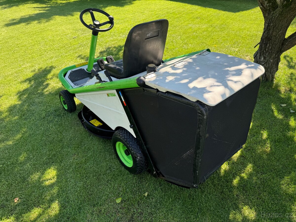 Zahradní traktor ETESIA - 5