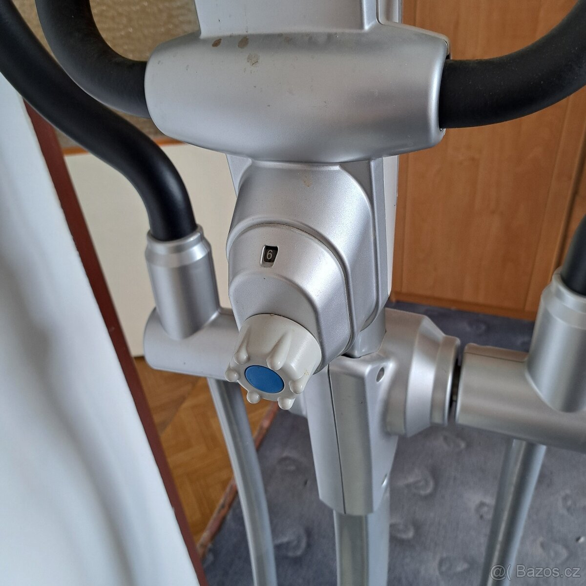 Prodám eliptický trenažér/Orbitrek Kettler - 5