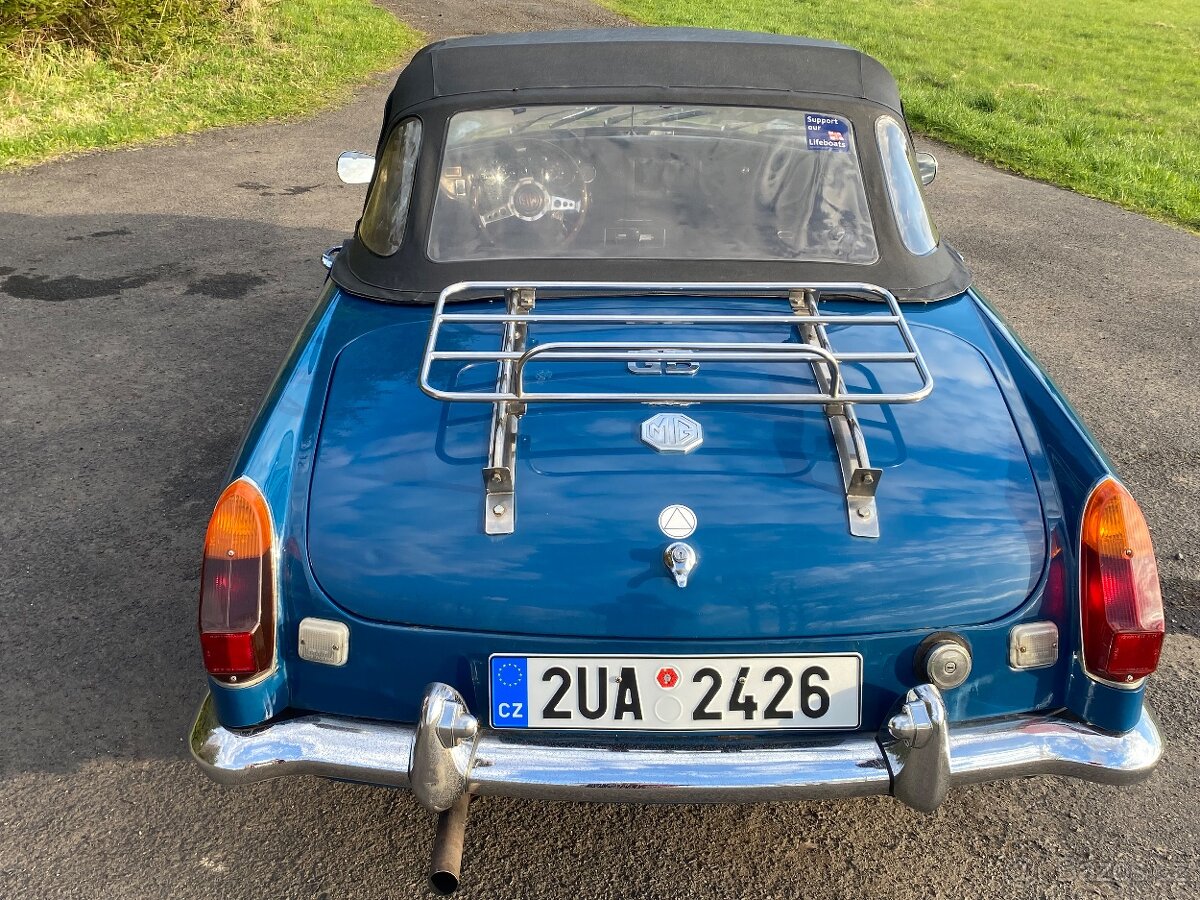 MG B Roadster – 02/1973 - 5
