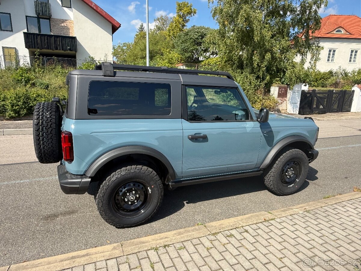 Ford Bronco 2023 2.7 EcoBoost V6 Turbo Black Diamond