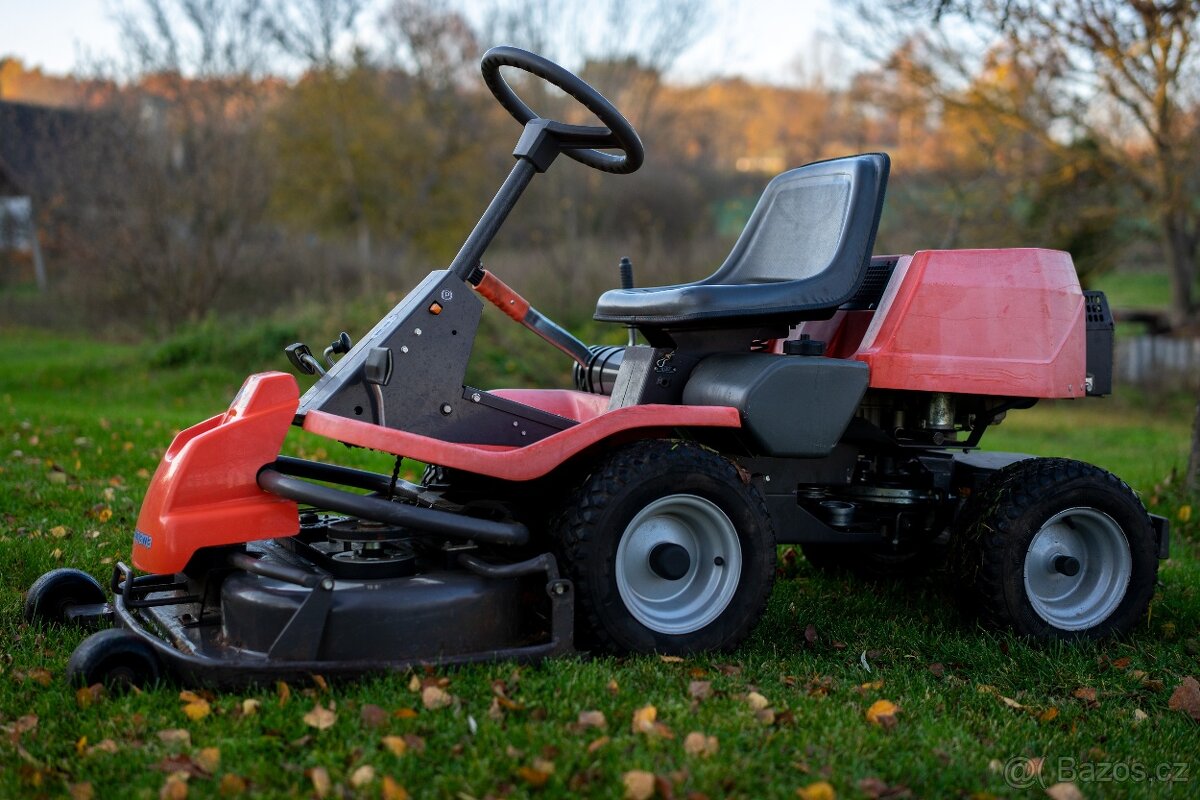 Zahradní rider Husqvarna Top stav první majitel servisovaná - 5
