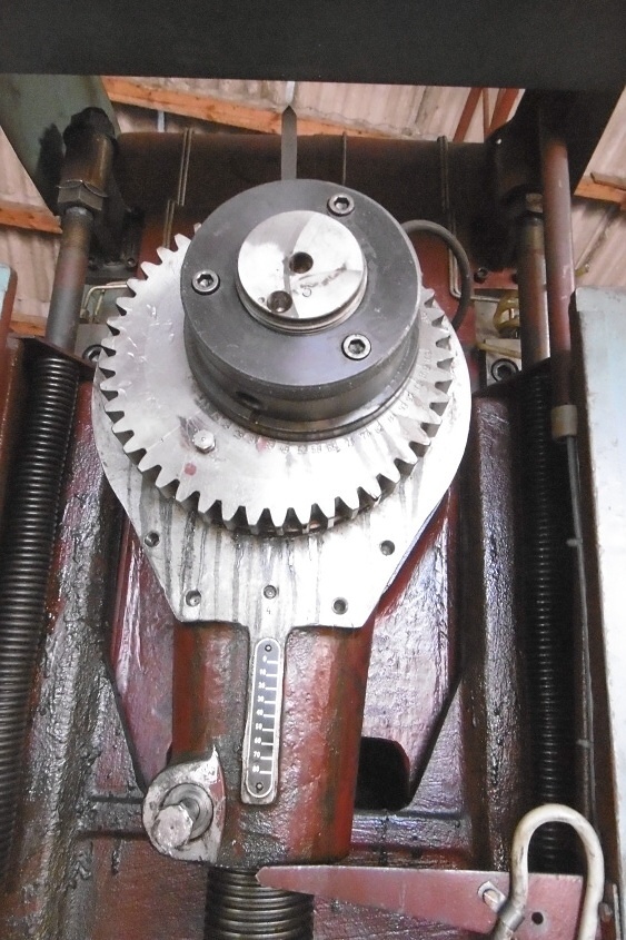 lis excentrický LEU 100 A r. 93 - zachovalý - 5