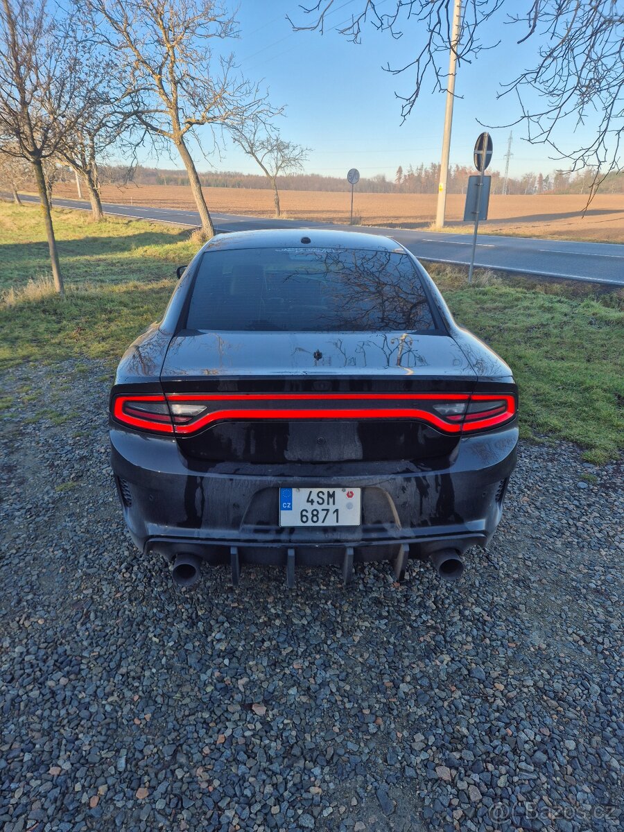 Dodge Charger 5.7 V8 widebody - 5