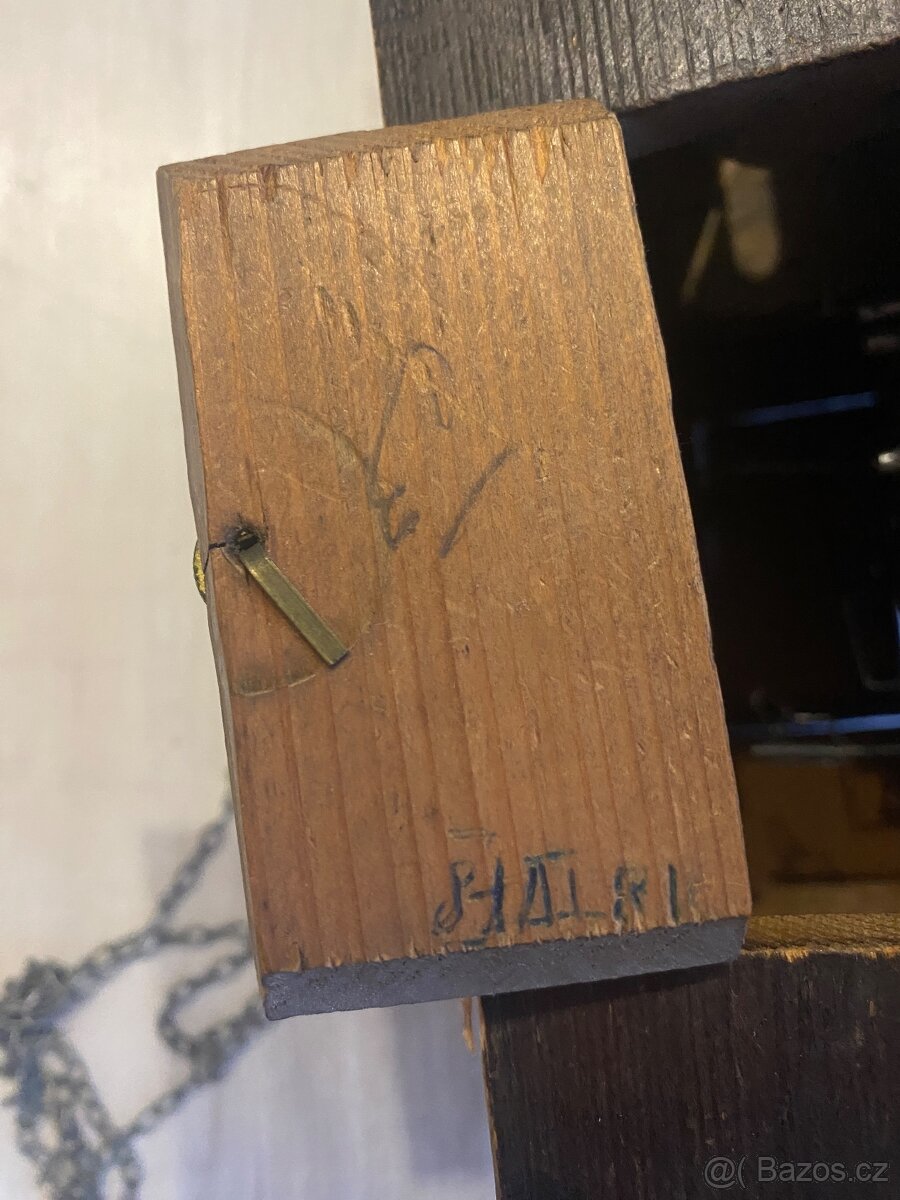 Dřevěné nástěnné hodiny - 5