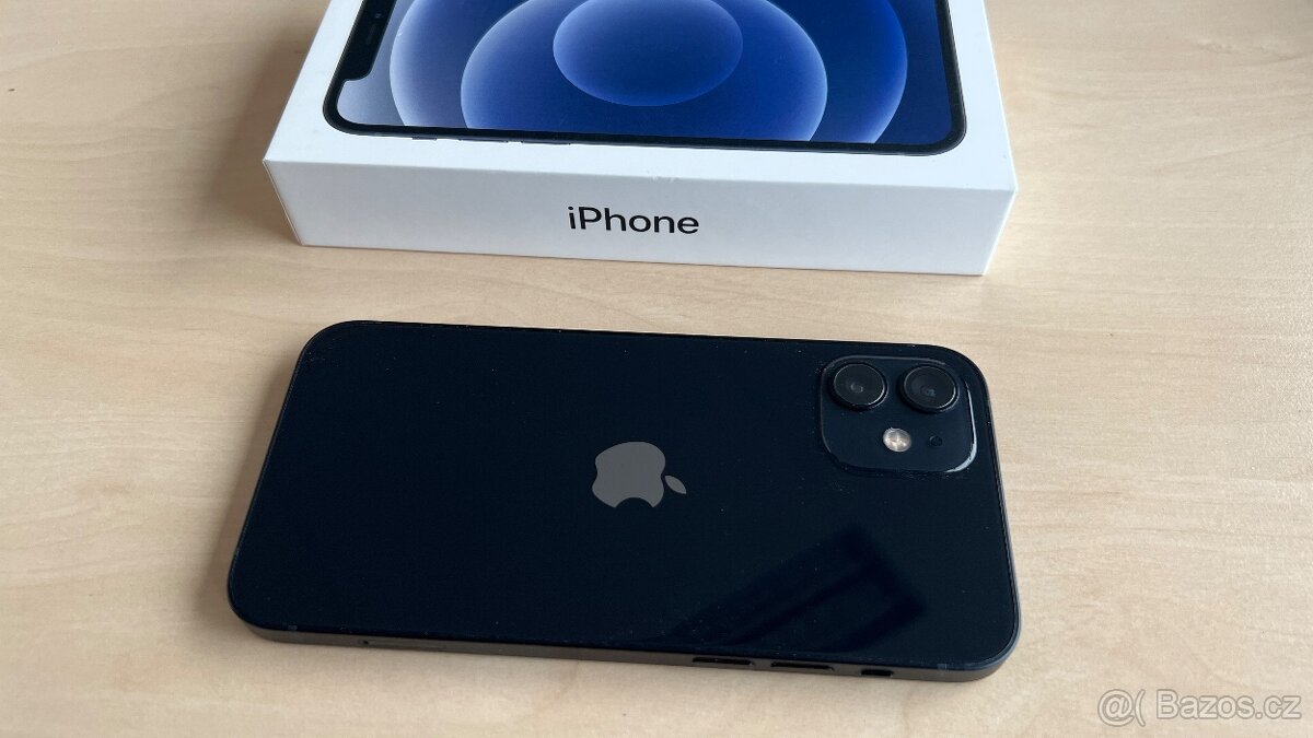 Apple iPhone 12 128GB, příslušenství, 4400Kč - 5