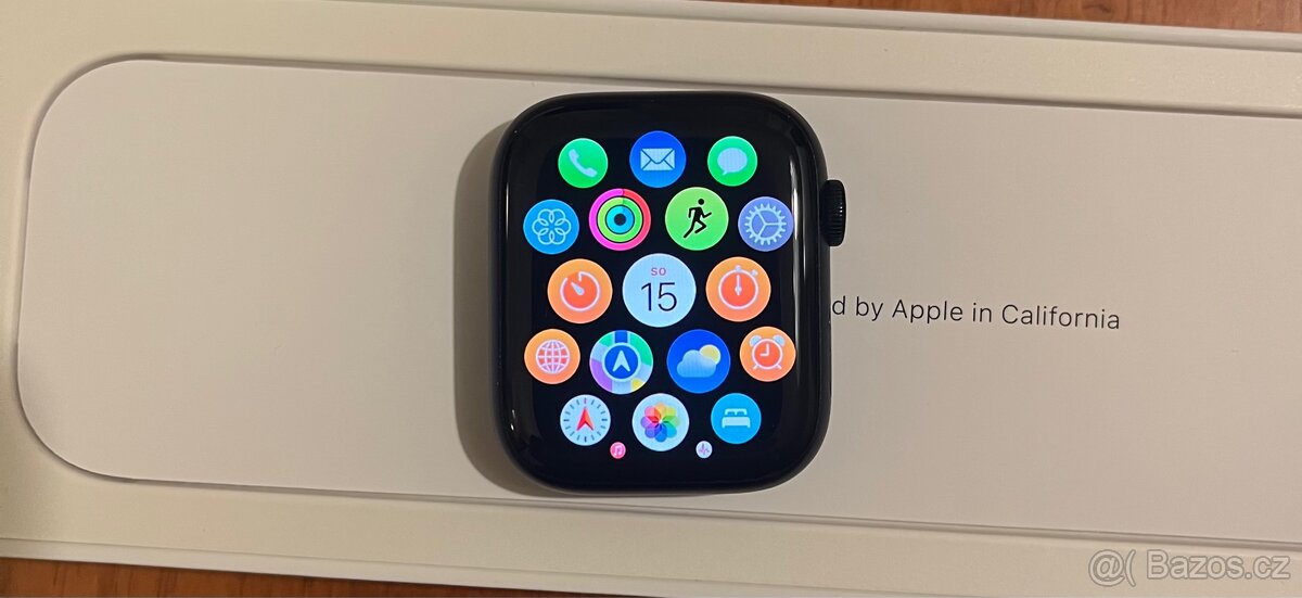 Apple Watch Series 8 GPS 45mm - 5