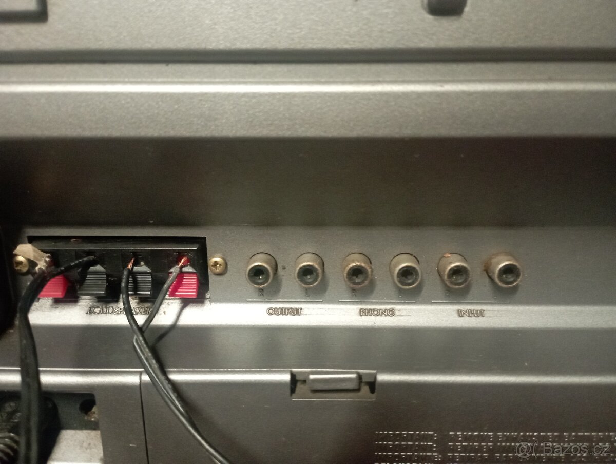 Prodám radiomagnetofon Philips D8578 - 5