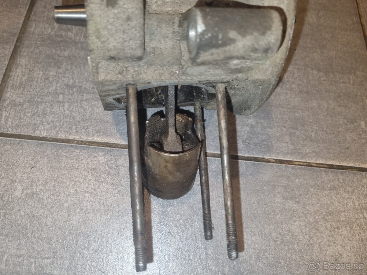 Polomotor babetta 210 - 5