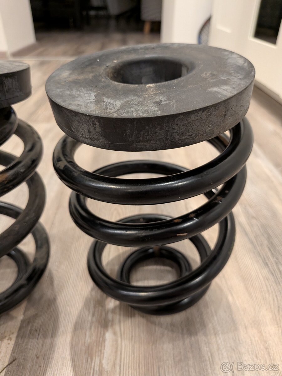 Zadní M-Paket pružiny BMW E46 (+ 2cm podložky) - 5