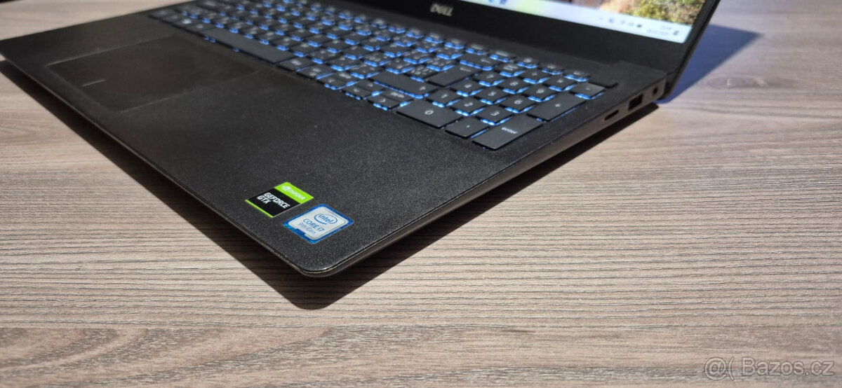 Dell, i7-9750H 6/12x 4,50GHz, 16GB DDR4, 512GB SSD, GTX1650 - 5