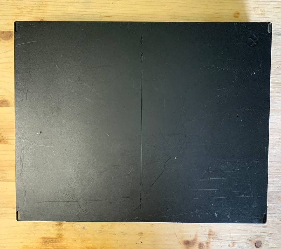 Xbox One S 1TB + Hra - 5