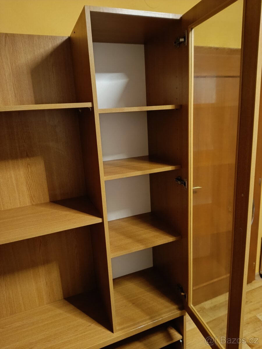 OBÝVACÍ STĚNA - 5