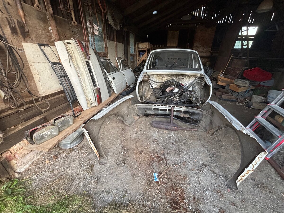 Škoda 105S 1980 - 5