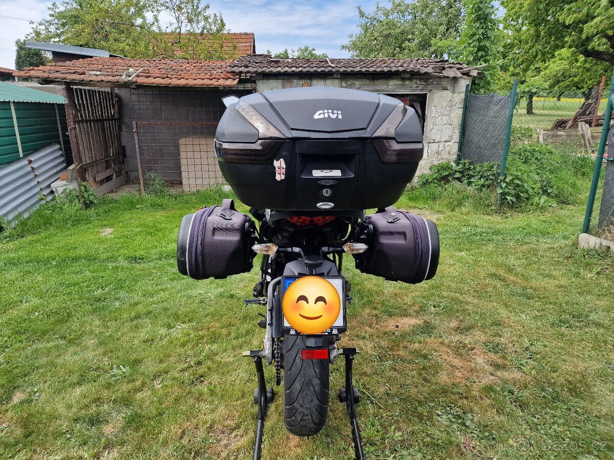 Kawasaki Versys 650 - 5