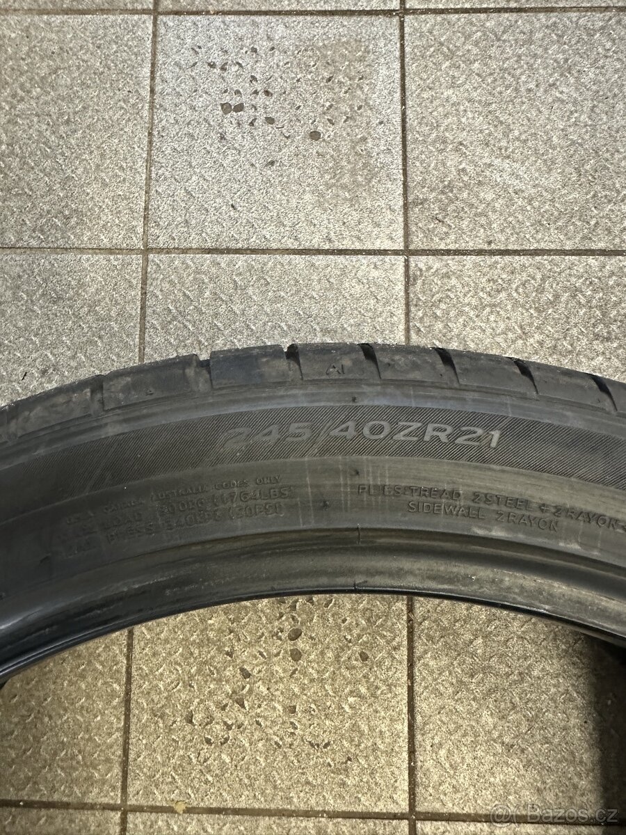 245/40 R21 Letní pneumatiky - 5