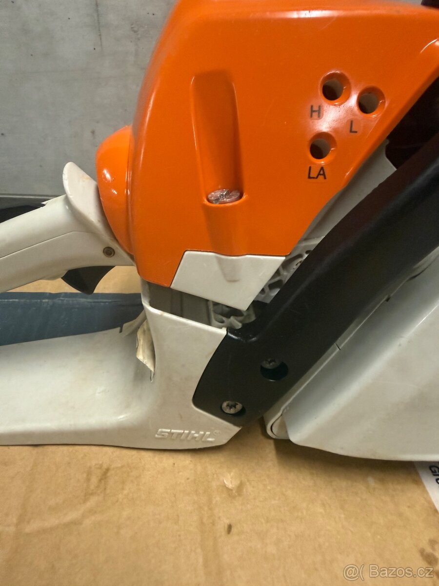 Stihl MS251/C motorova pila - 5